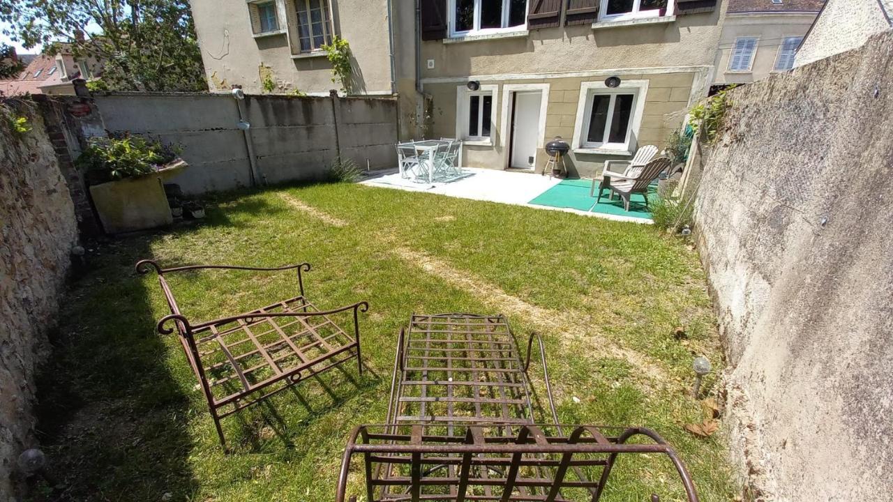 Gite Des Tanneurs Ножан-льо-Ротру Екстериор снимка